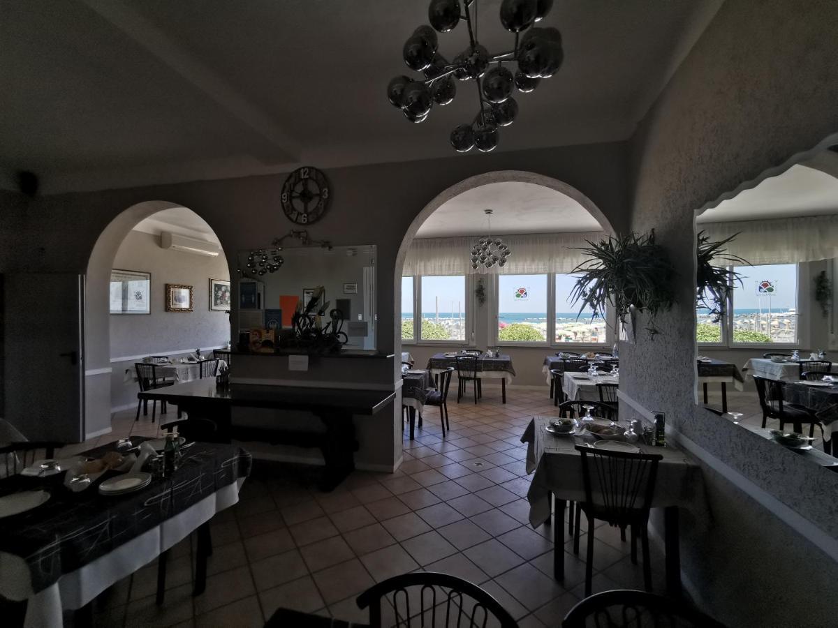 Hotel Vistamare Viserba Rimini Exterior foto